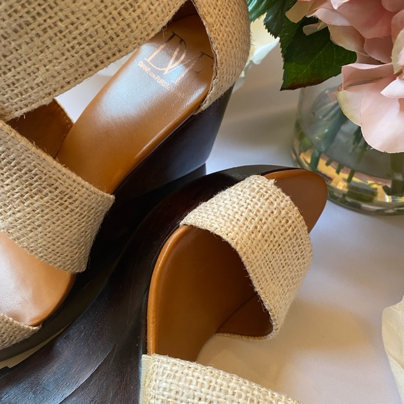 💎STUNNING💎Diane Von Furstenberg~HOST PICK 3X‼️Luxury Designer Opal Wedge Heels - Picture 9 of 16